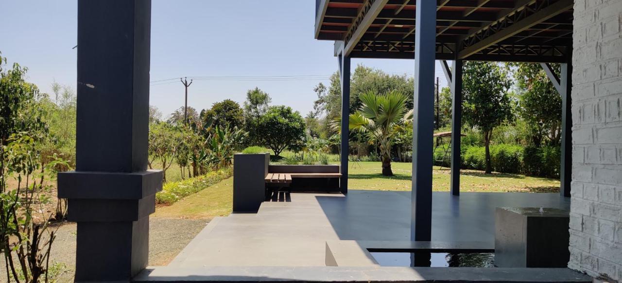 Shakuntala Farms - Rustic Farmstay With Modern Comforts 纳西克 外观 照片